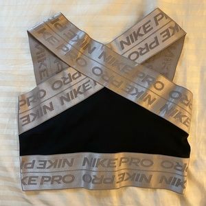 NWOT Nike Pro Cropped Tank size Small